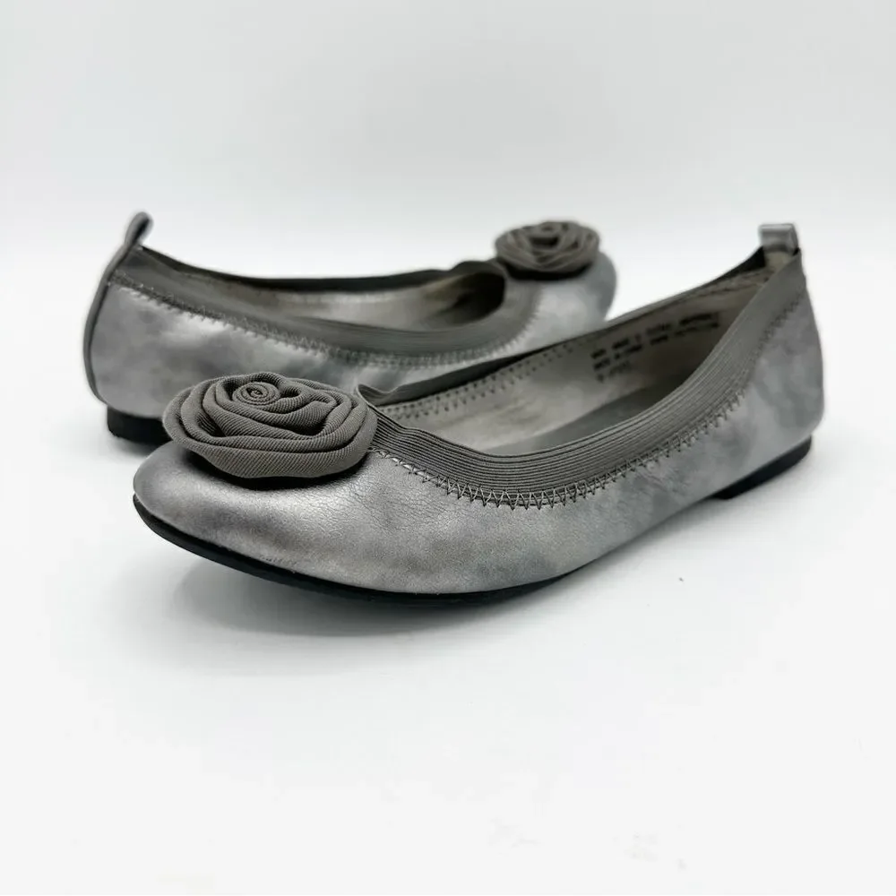 Girls Cynthia Rowley Girls‎ Ballet Flats w/Flower Embellishment Sz 1
